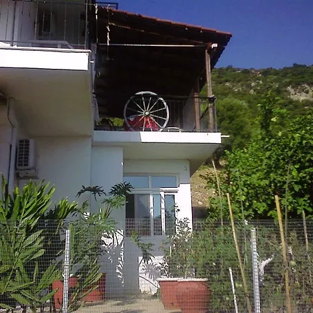 Guest house Marabou 3*