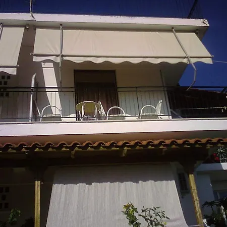 Pensionat Marabou Poros (Kefalonia)