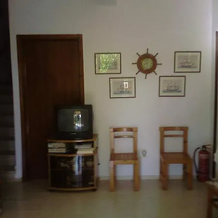 Pensionat Marabou Poros (Kefalonia)