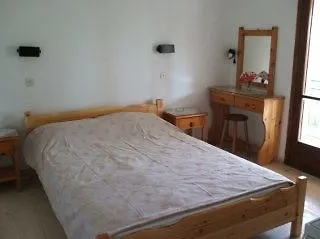 Pensionat Marabou Poros (Kefalonia)